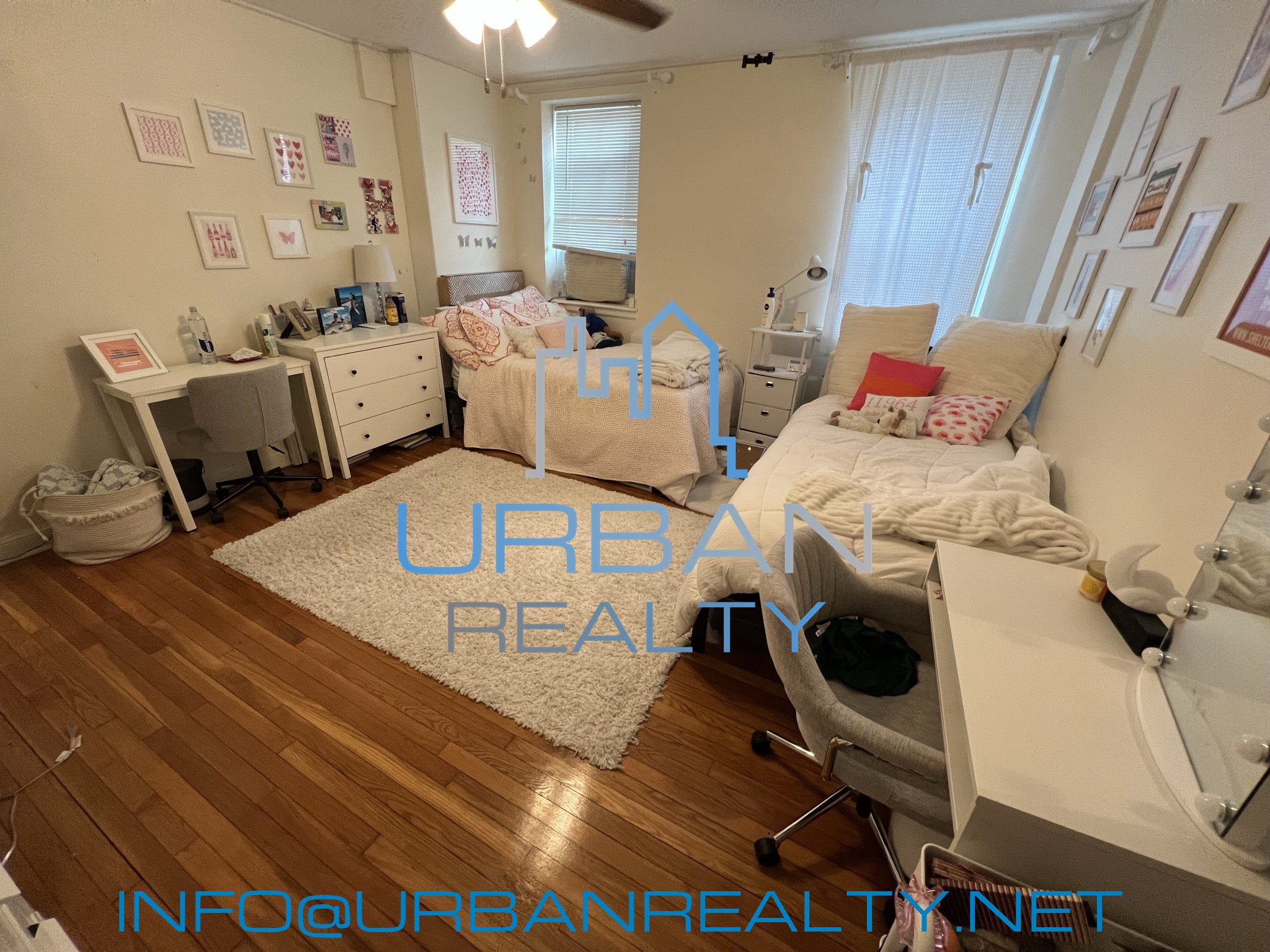 39 Commonwealth Ave, Newton