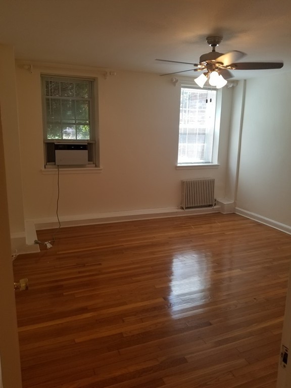 39 Commonwealth Ave, Newton