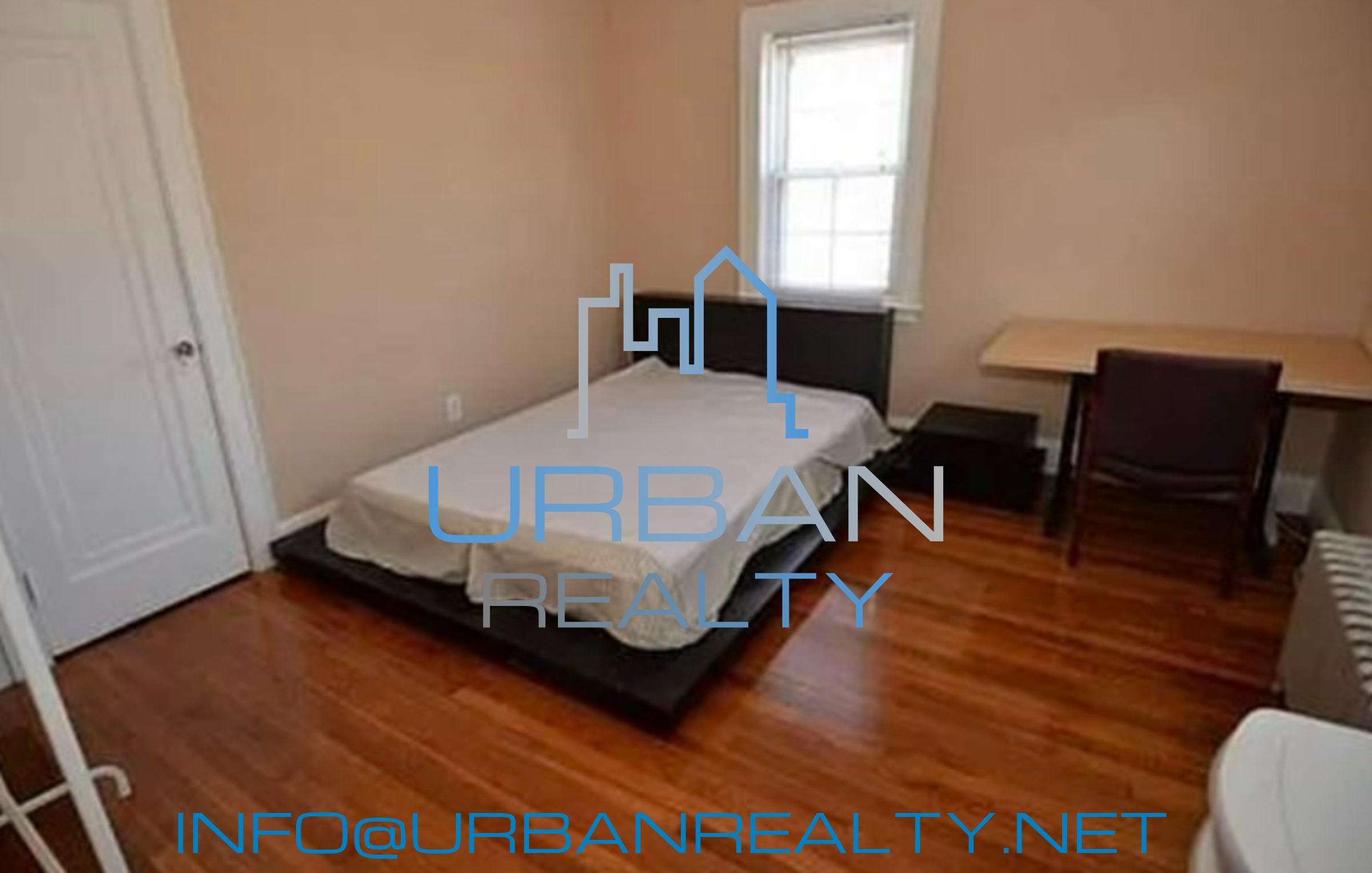 64 Undine Rd, Brighton