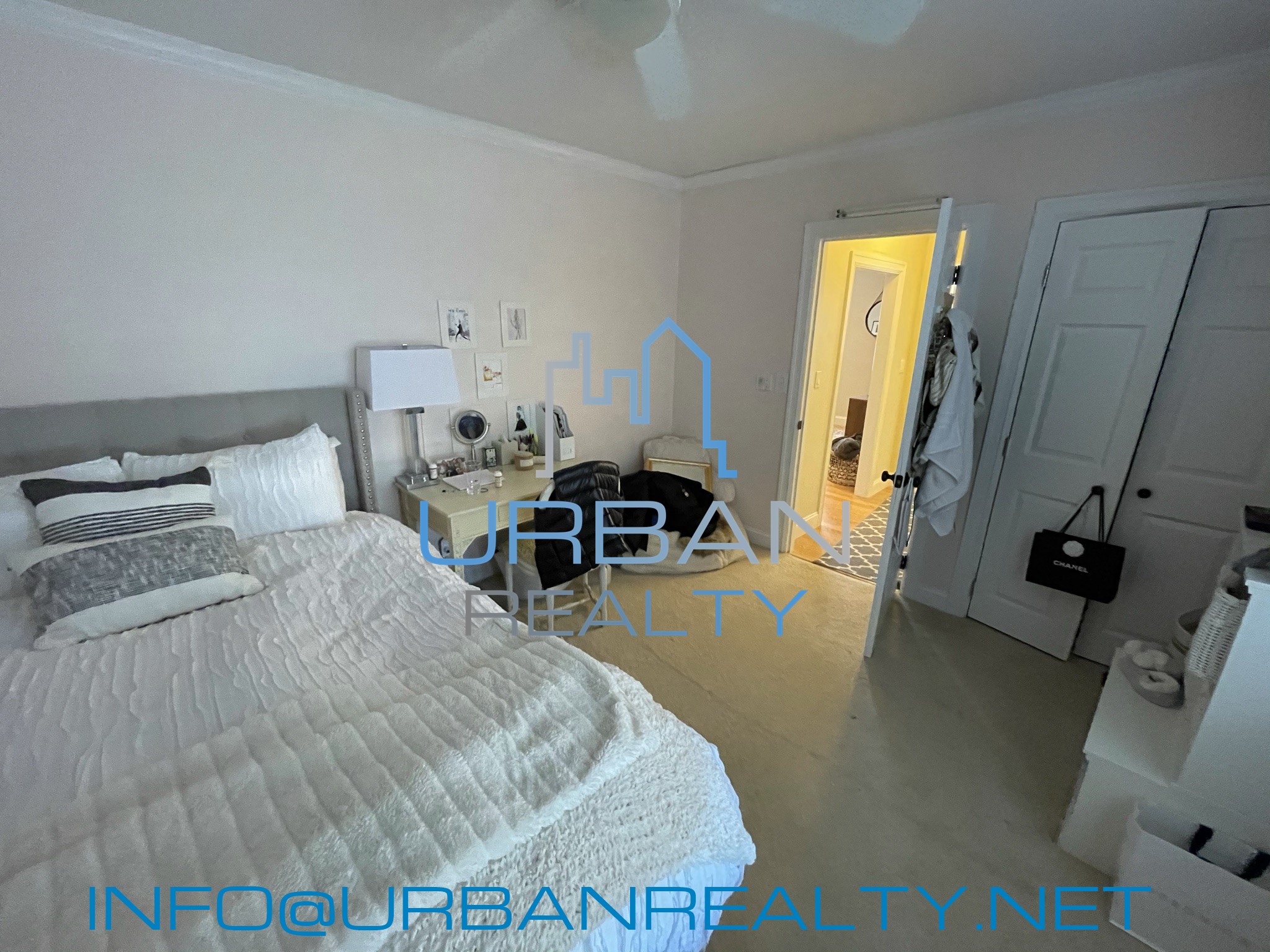 6 Lake Shore Ter, Brighton