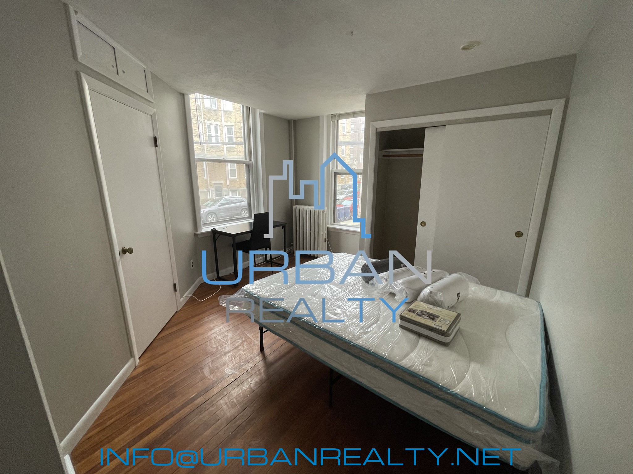 1880 Beacon St, Washington Square