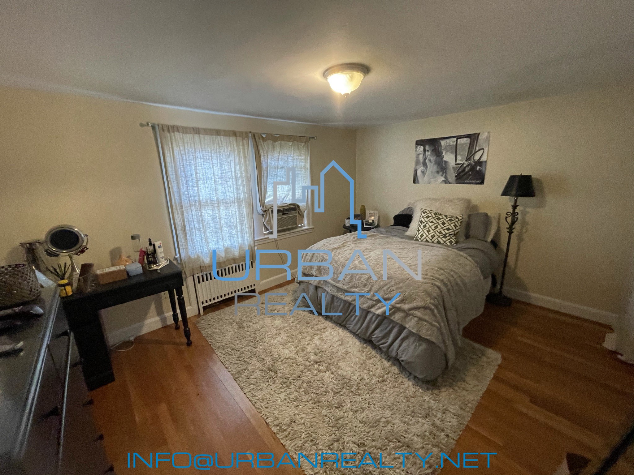 90 Undine Rd, Brighton