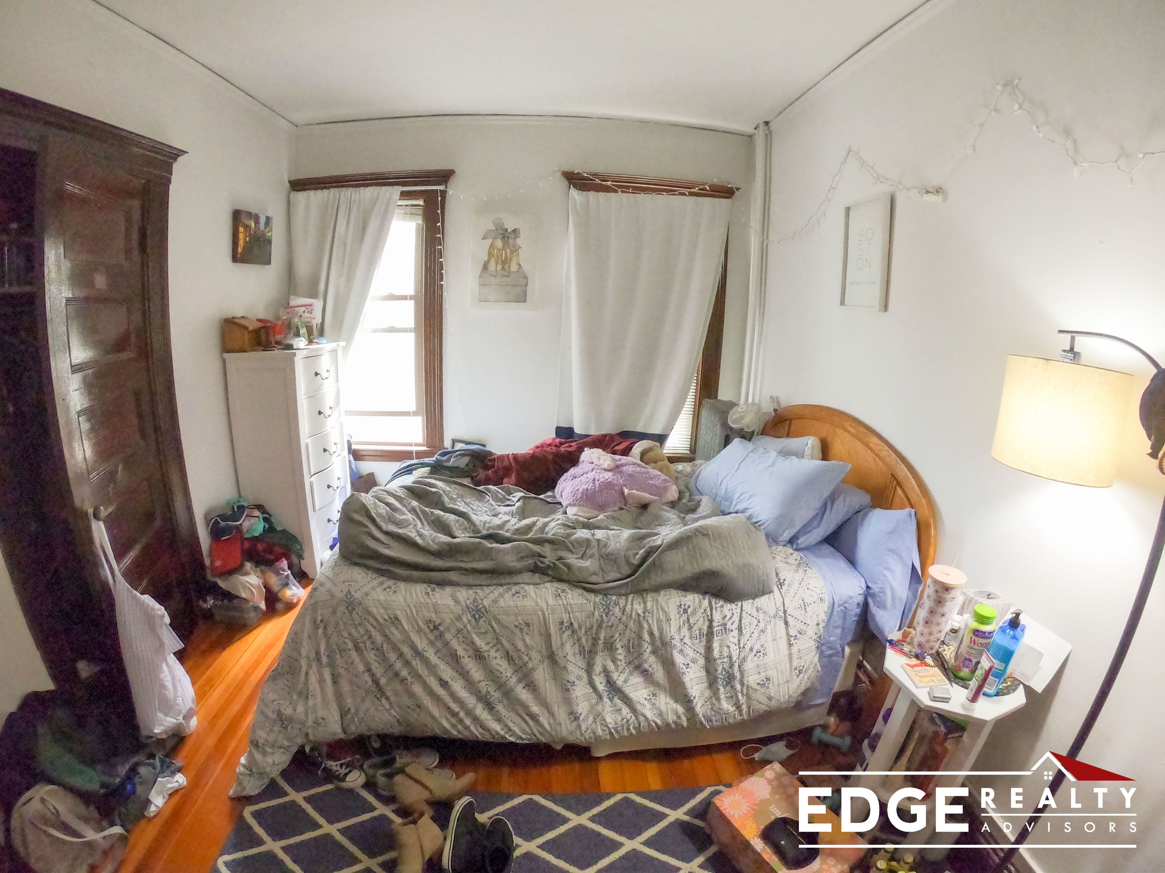 69 Oak Square Ave, Brighton