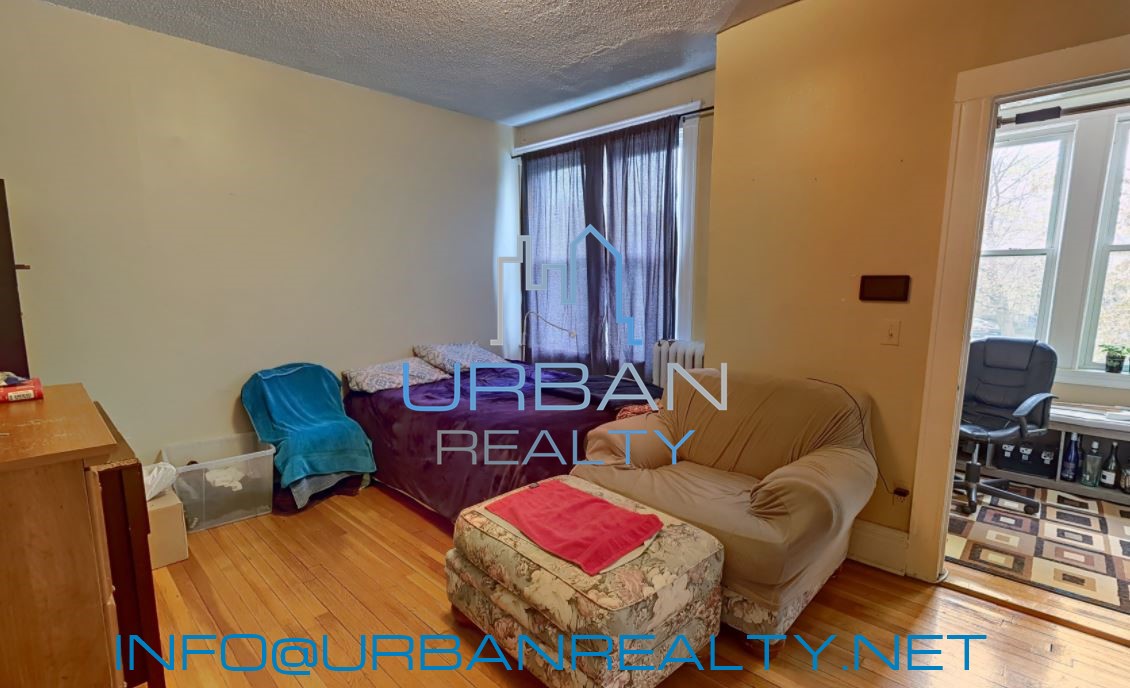 59 Strathmore Rd, Brighton