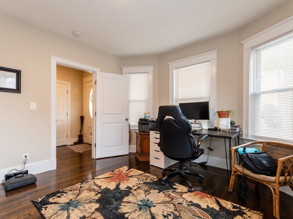 80 Lexington St, Watertown