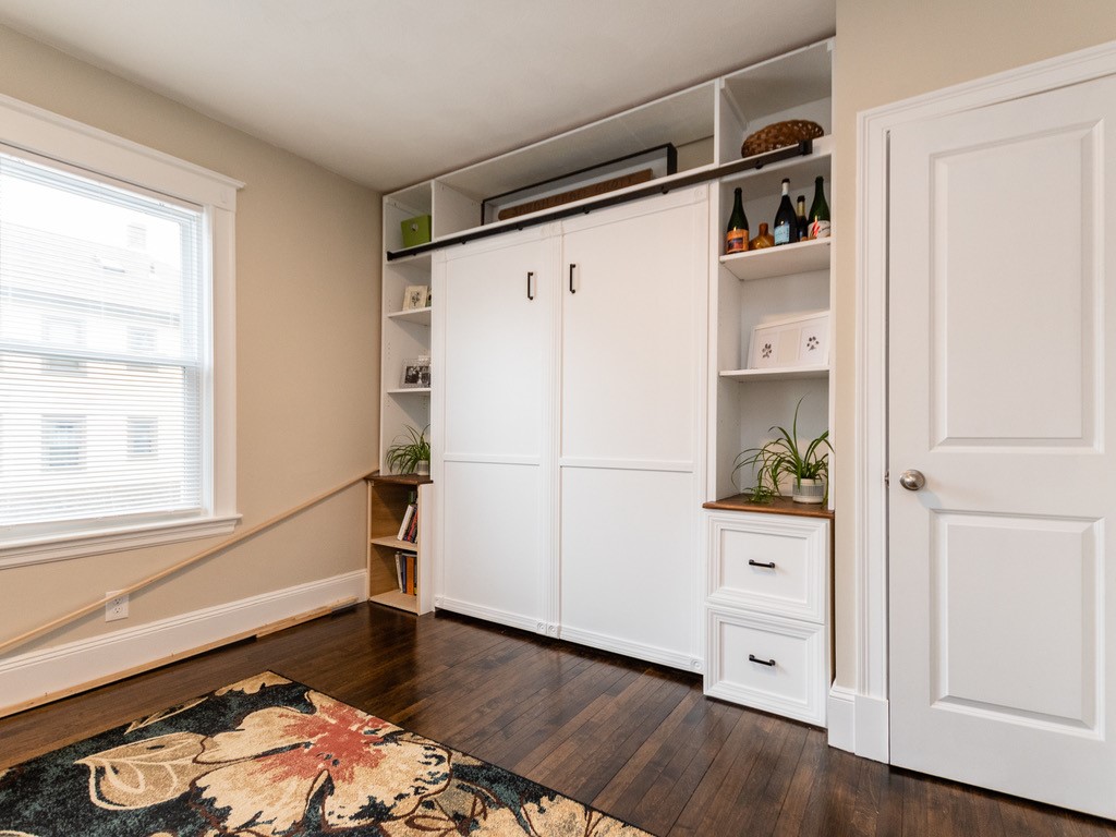 80 Lexington St, Watertown