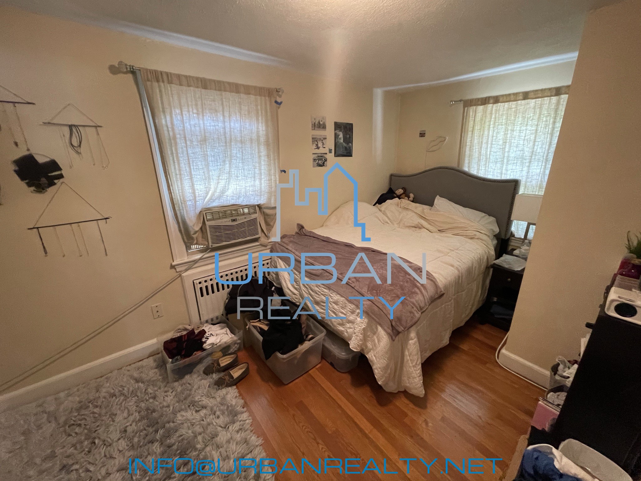 90 Undine Rd, Brighton