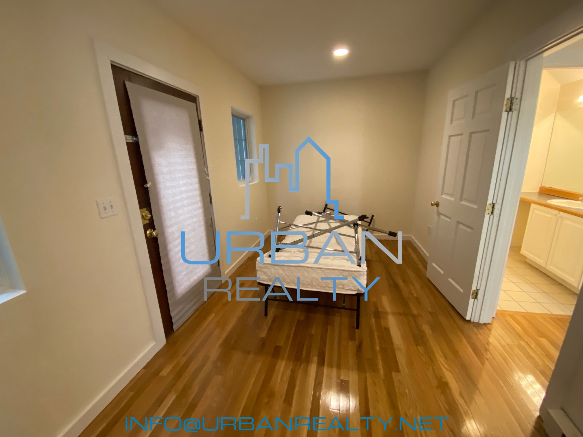 21 Radnor Rd, Brighton