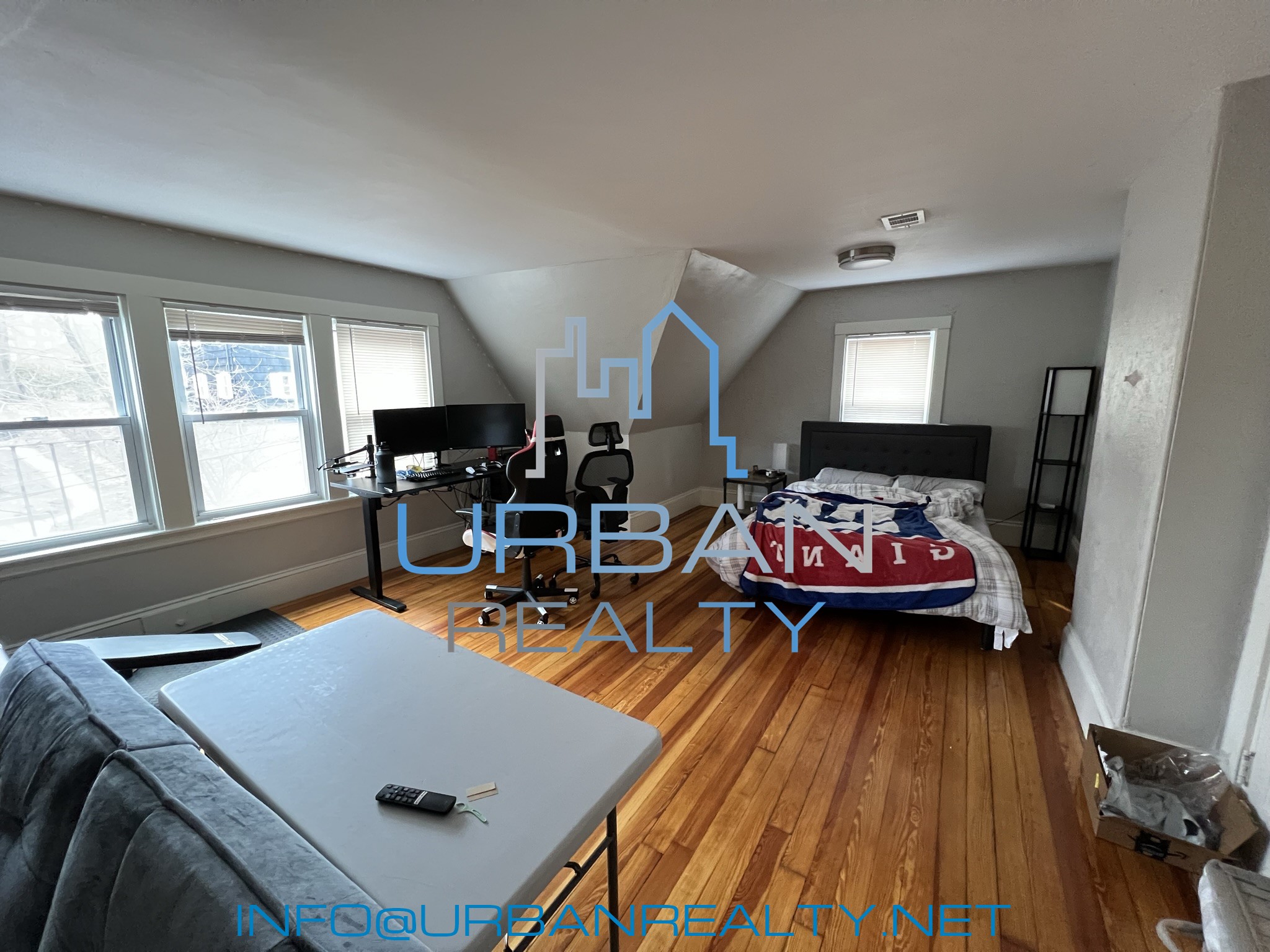 63 Ridgemont St, Allston