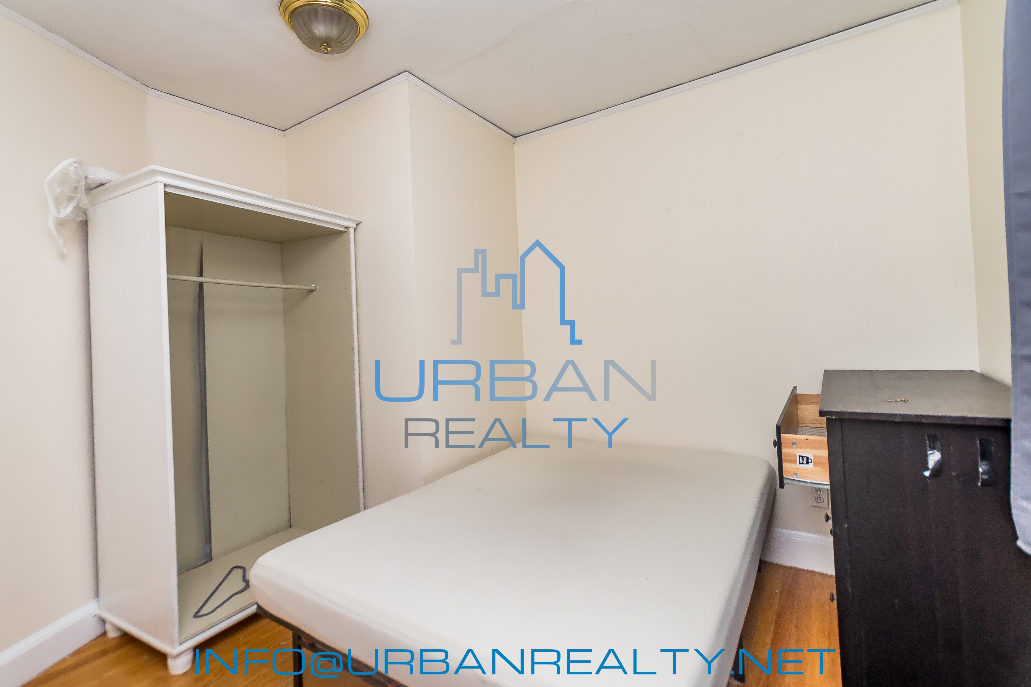 24 Gerald St, Brighton