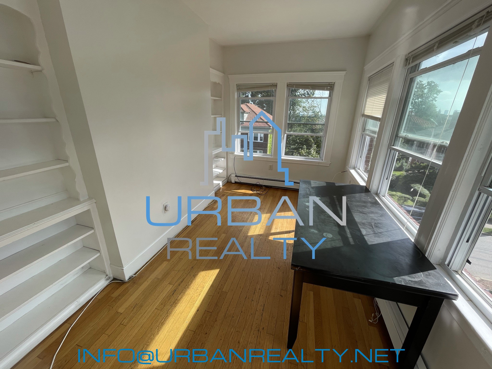 62 Algonquin Rd, Chestnut Hill (Newton)