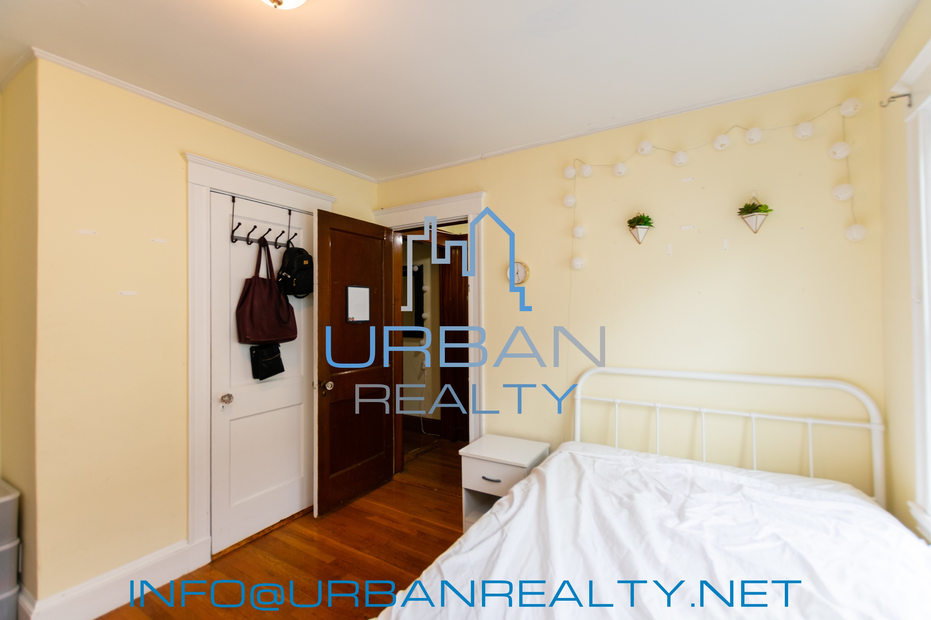 299 Foster St, Brighton