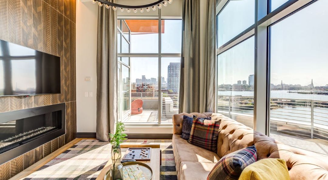 126 Border St, East Boston