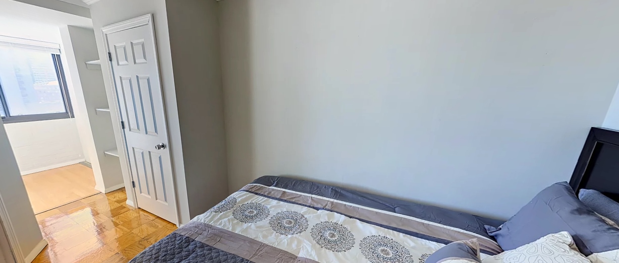 2 Hawthorne Pl, West End