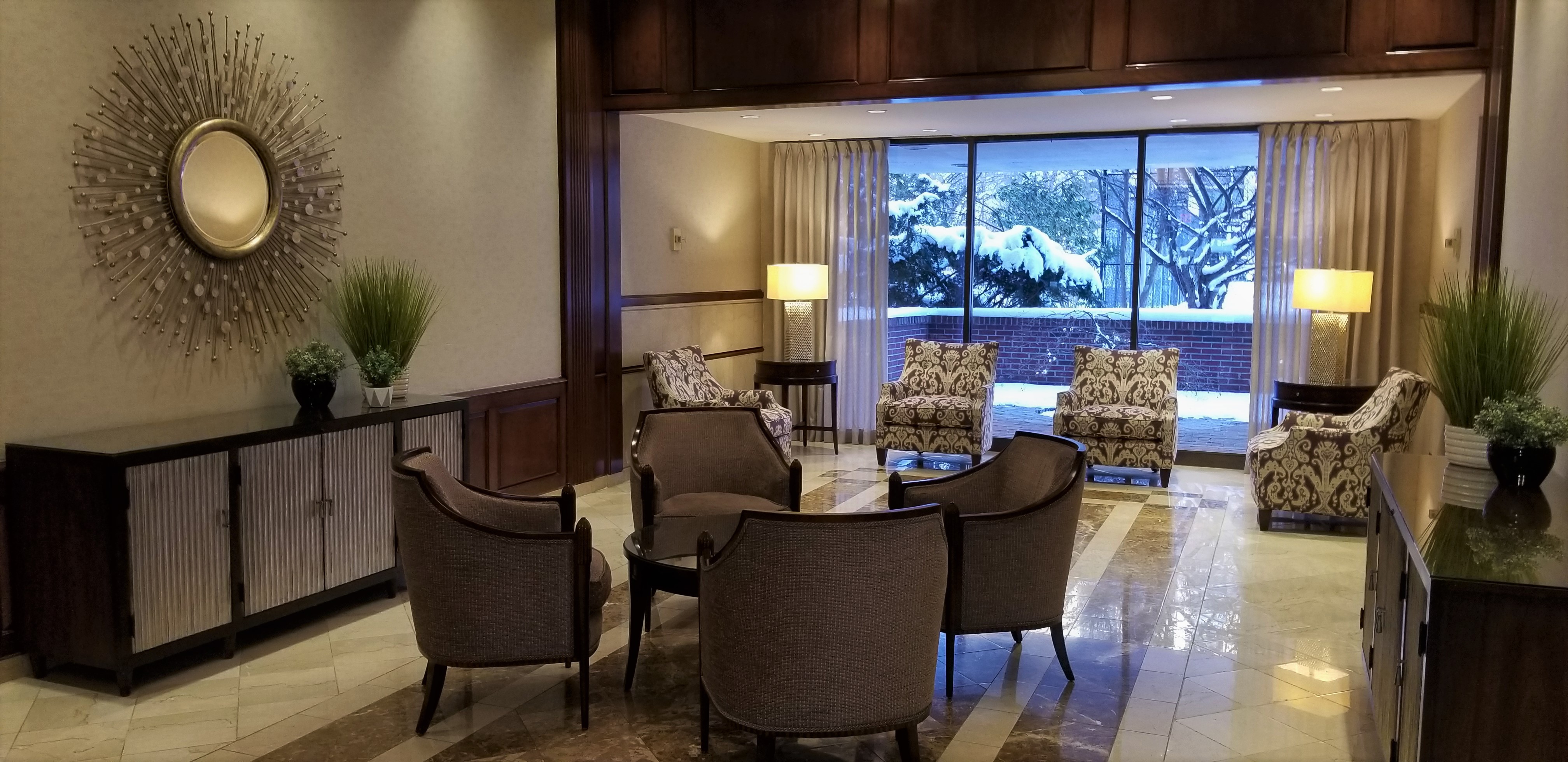 2 Hawthorne Pl, West End