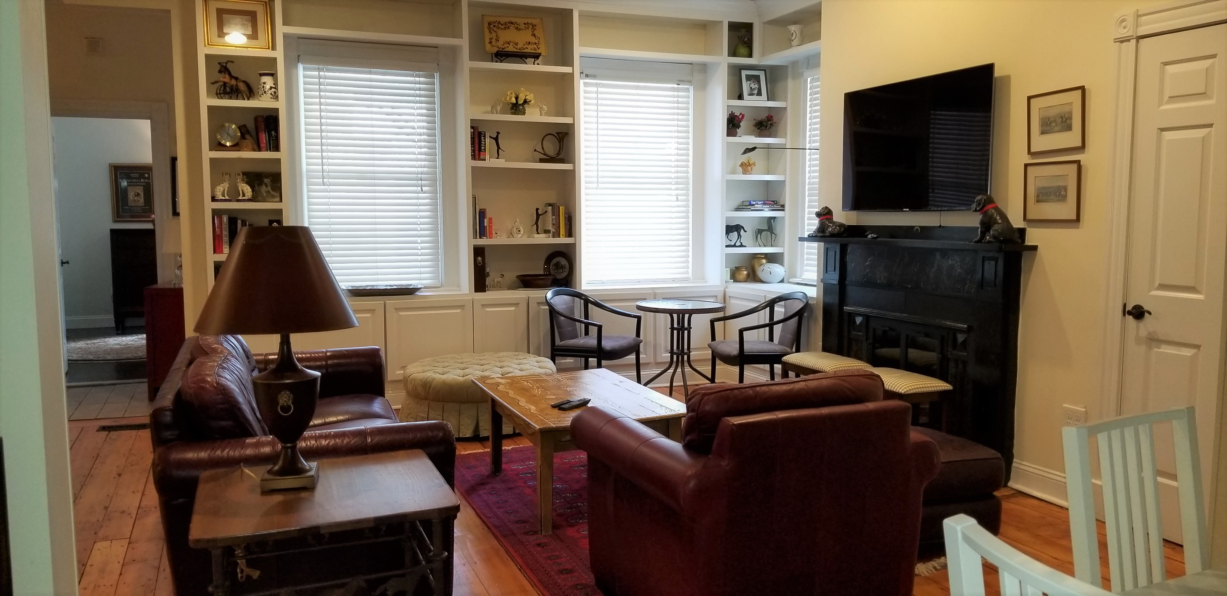 57 Washington St, Charlestown