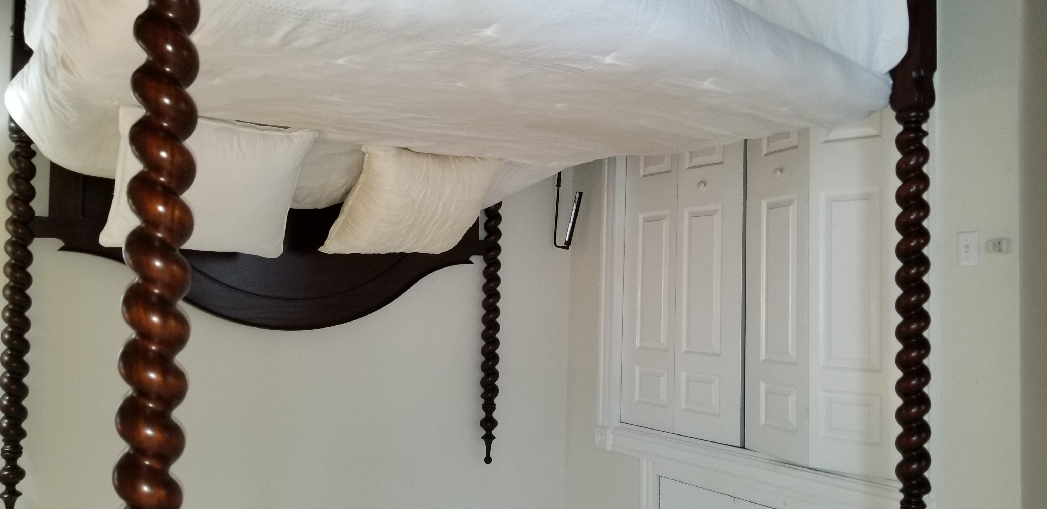 57 Washington St, Charlestown