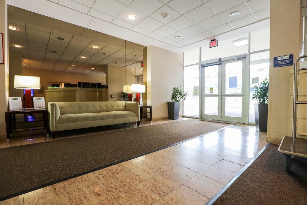 44 Washington St, Brookline Village