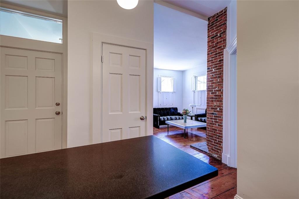 22 Halsey St, College Hill