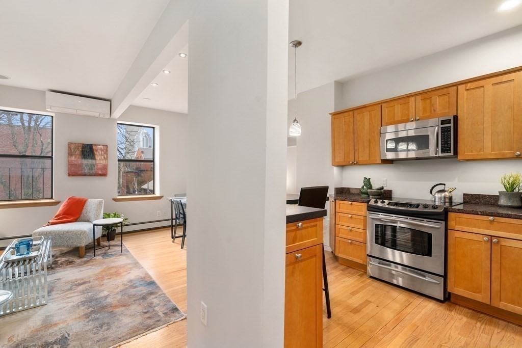 469 Shawmut Ave, South End