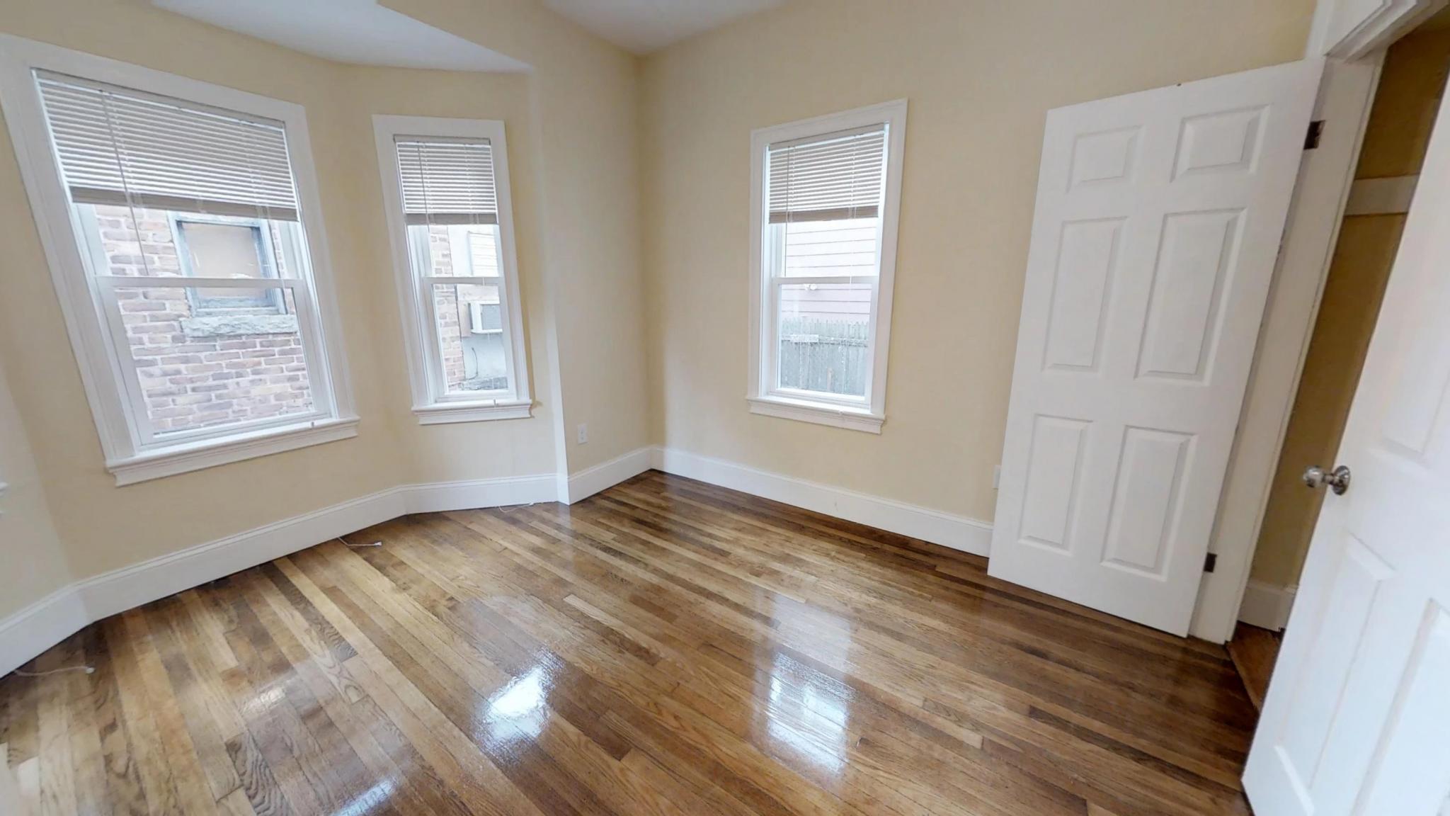 9 Claremon St, Davis Square