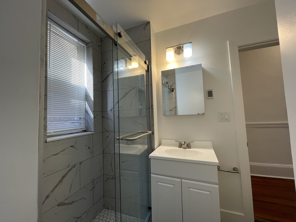 51 Queensberry St, Fenway