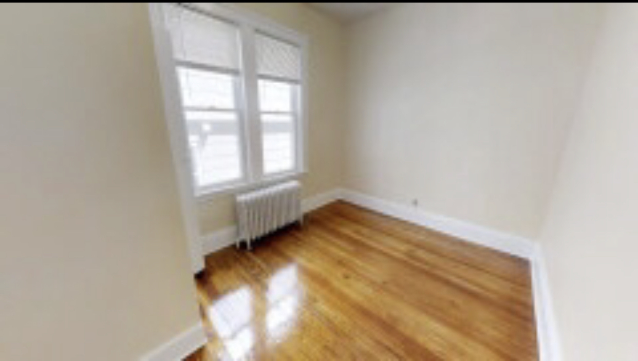 17 Dow St, West Somerville