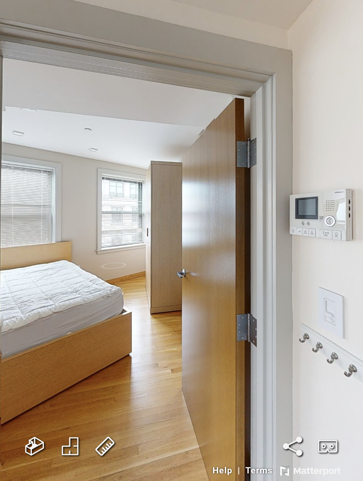 115 Mount Auburn St, Harvard Square