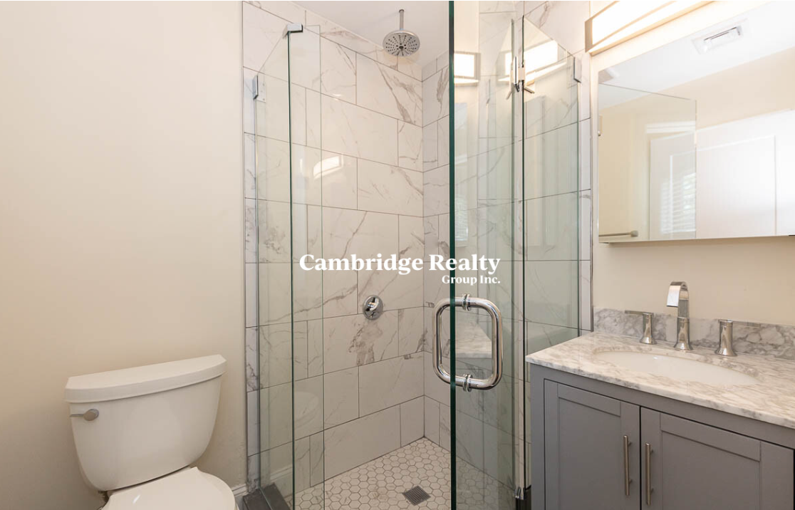 39 Harvard St, Medford