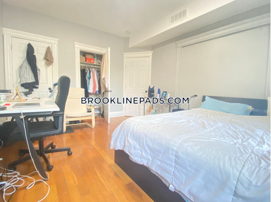 1890 Beacon St, Coolidge Corner