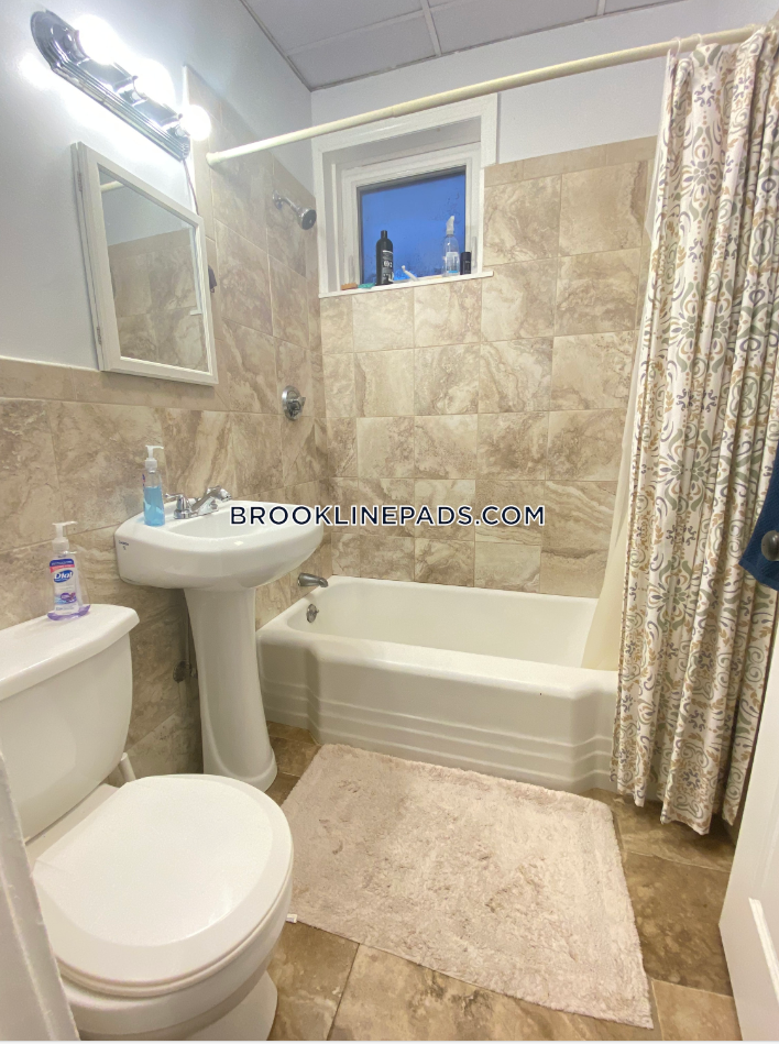 1890 Beacon St, Coolidge Corner