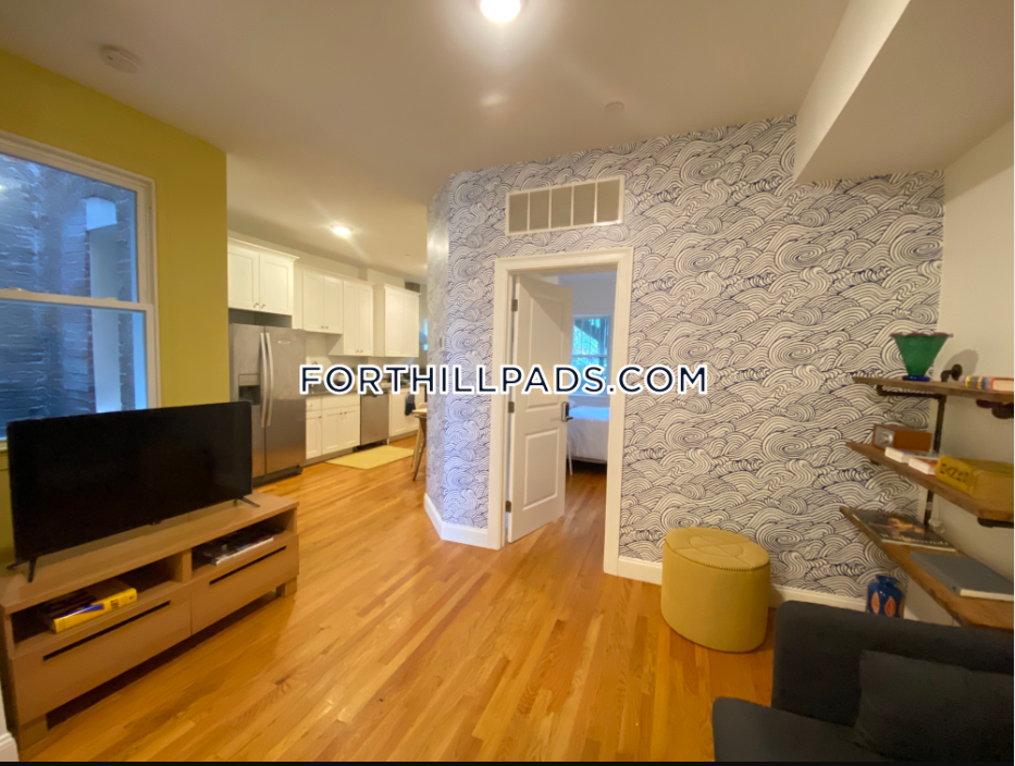 48 Guild St, Roxbury