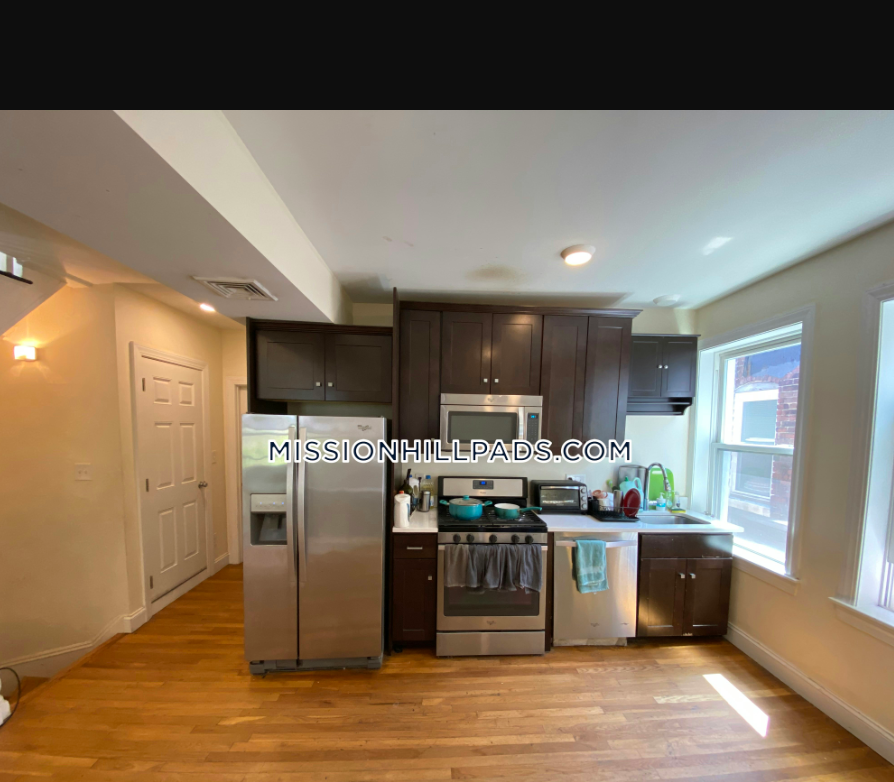 830 Huntington Ave, Mission Hill