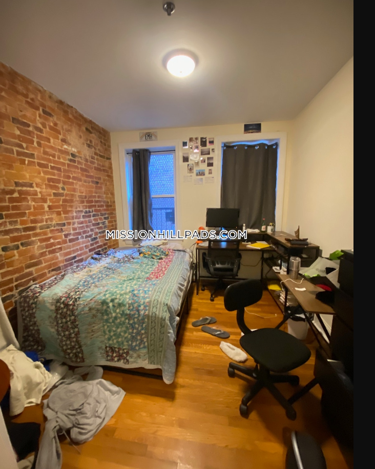 830 Huntington Ave, Mission Hill