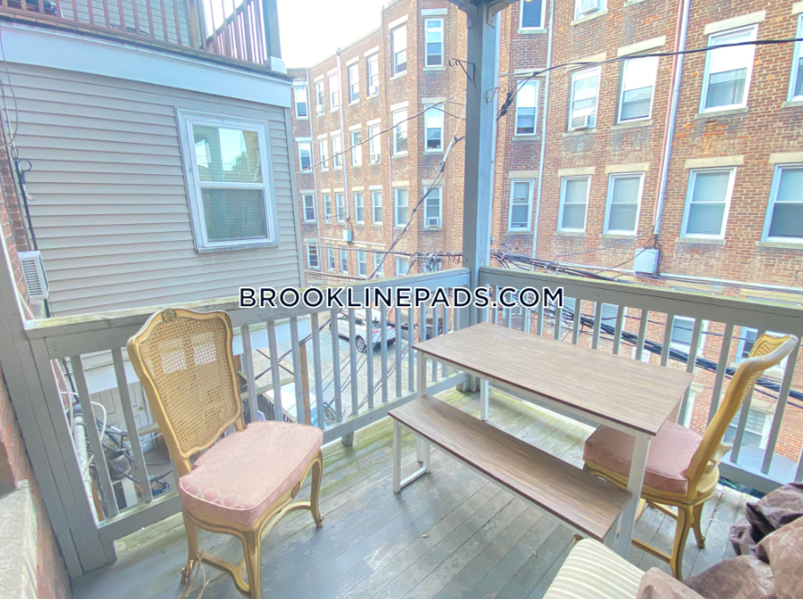 1890 Beacon St, Coolidge Corner