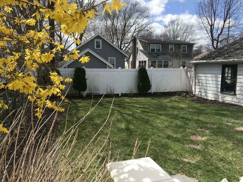 26 Caspar St, West Roxbury