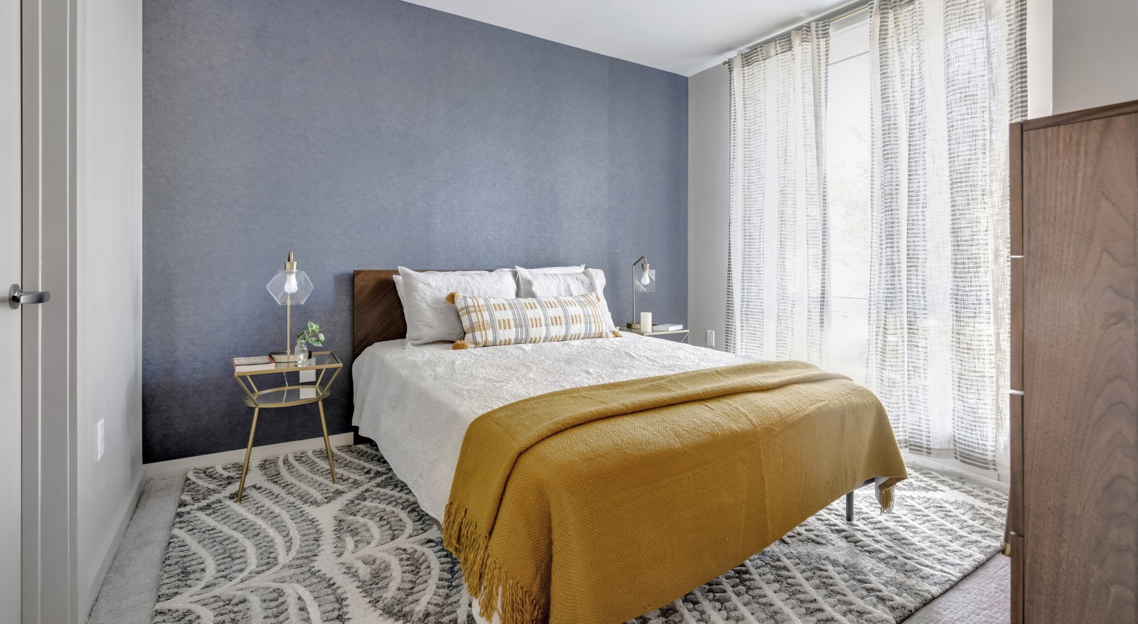 1550 Soldiers Field Rd, Brighton