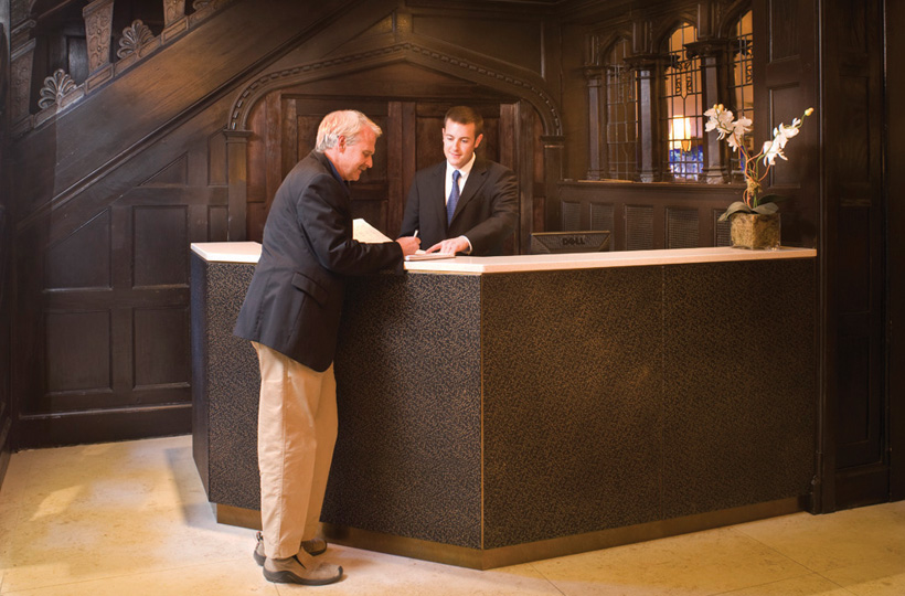 20 Chapel St, Chestnut Hill