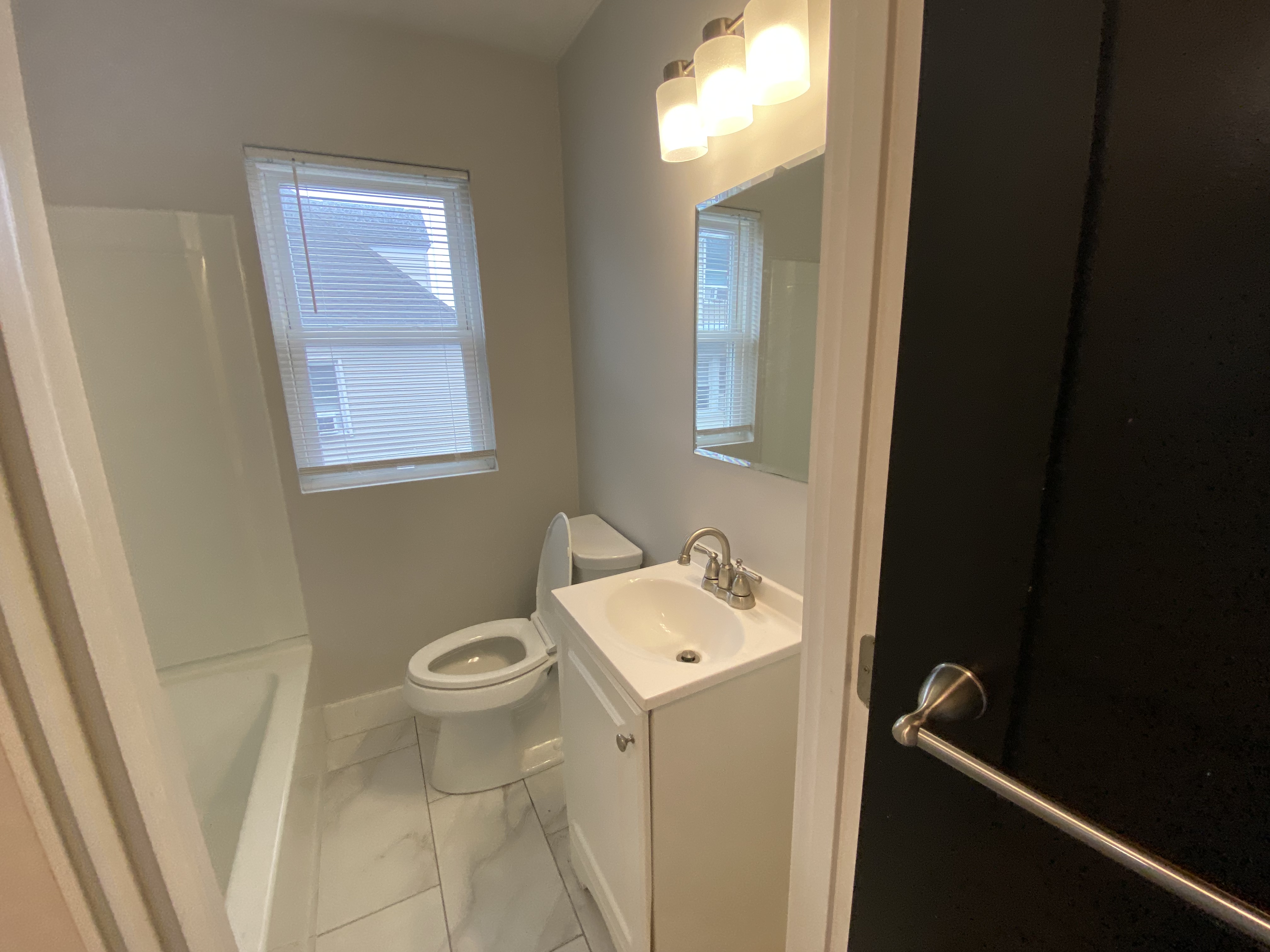 42 Butler Rd, Quincy