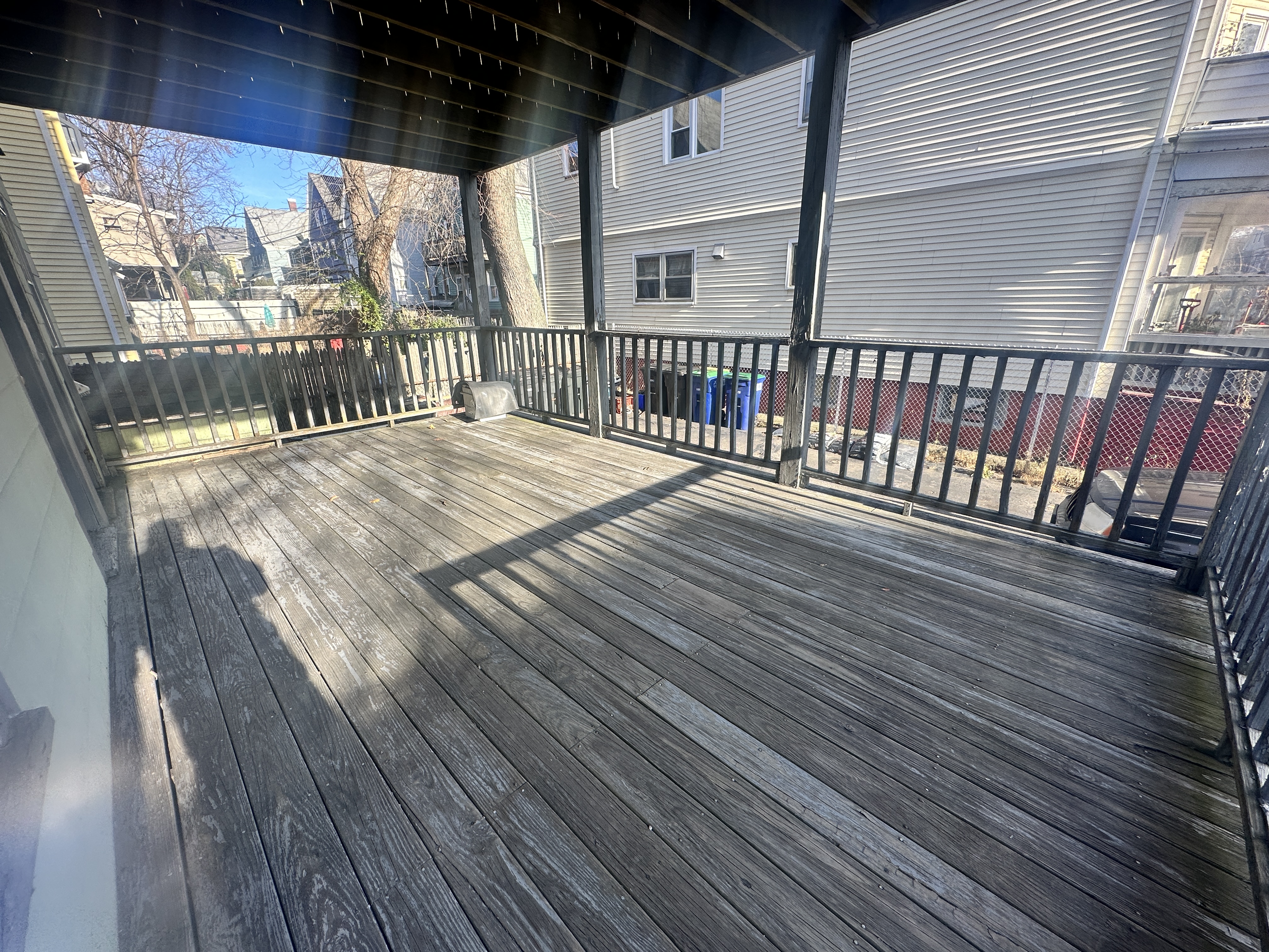 147 Willow Ave, Davis Square