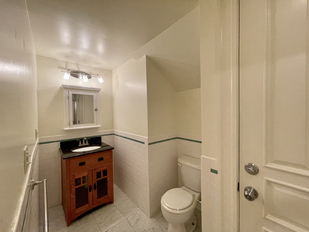 195 Commonwealth Ave, Back Bay