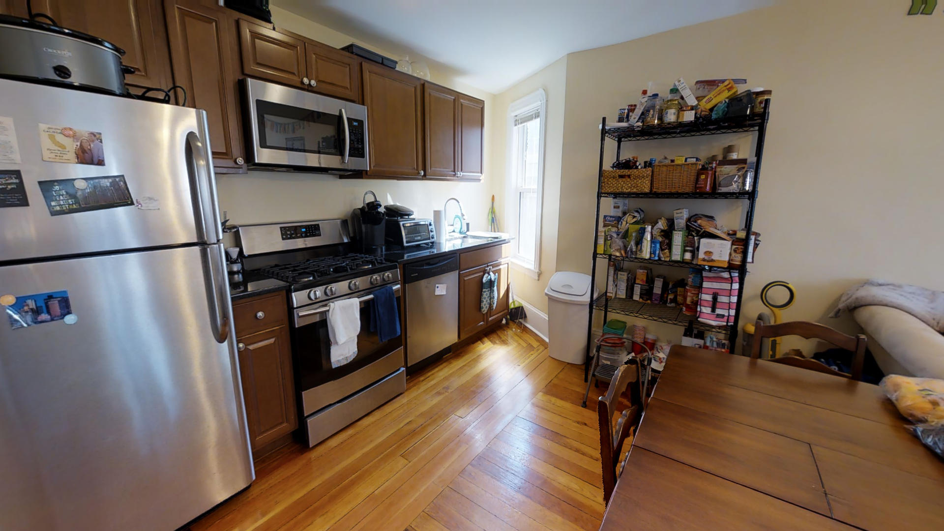 19 Chandler St, Davis Square