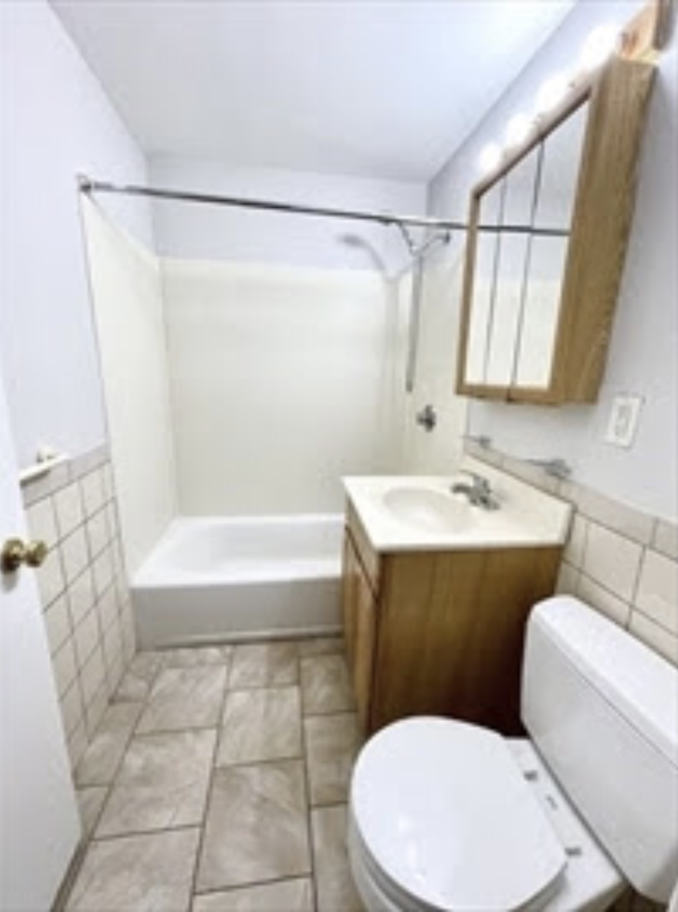 418 Massachusetts Ave, South End