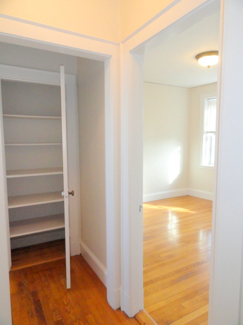 353 Harvard St, Harvard Square