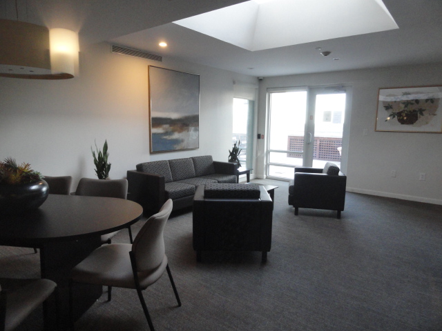 1008 Massachusetts Ave, Harvard Square