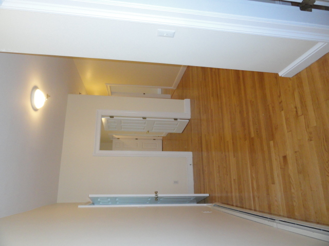 32 Rockland Ave, Malden