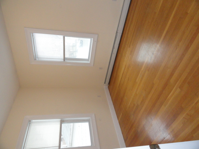 32 Rockland Ave, Malden