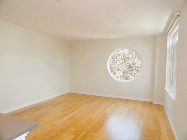 1008 Massachusetts Ave, Harvard Square