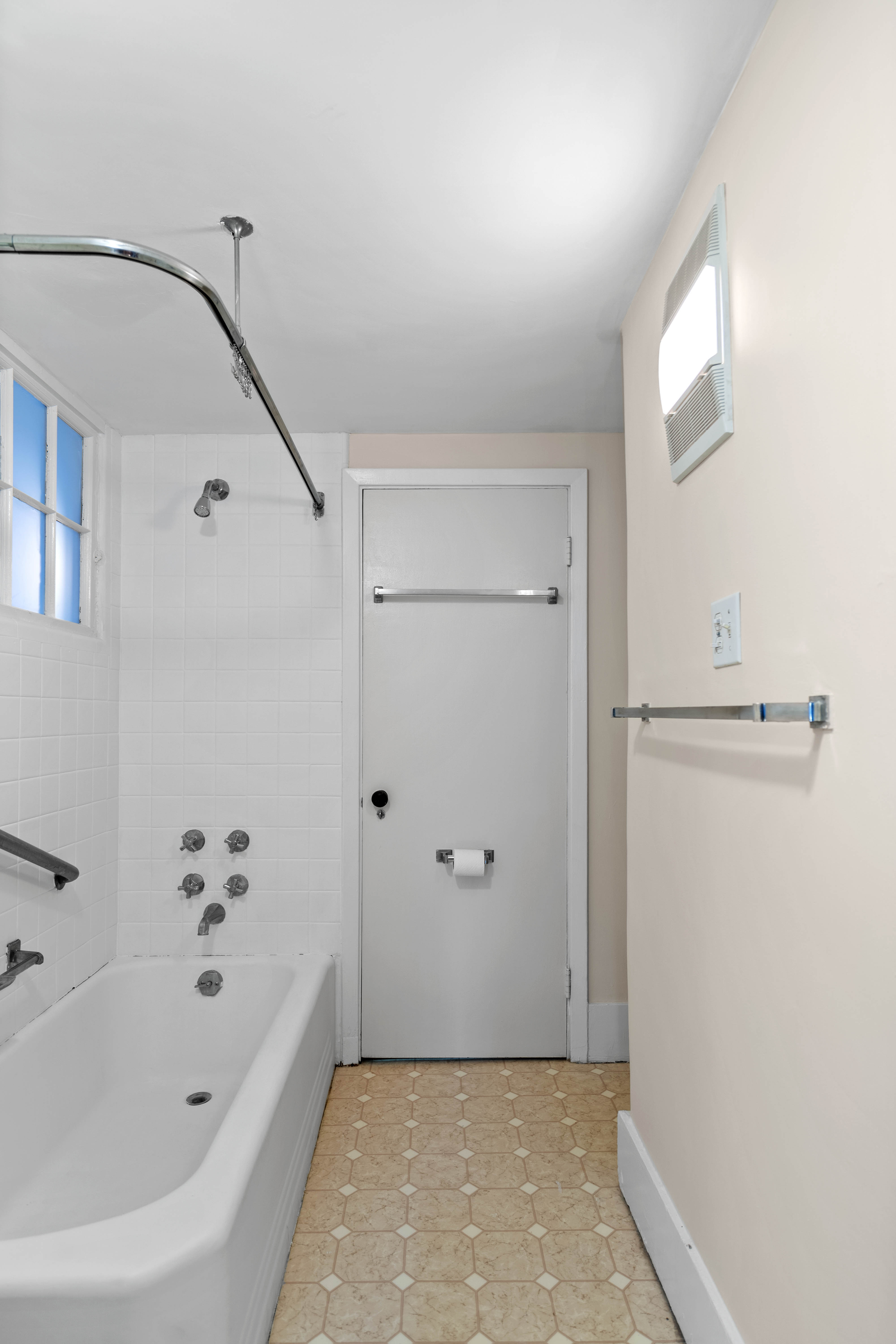 4 Louisburg Sq, Beacon Hill