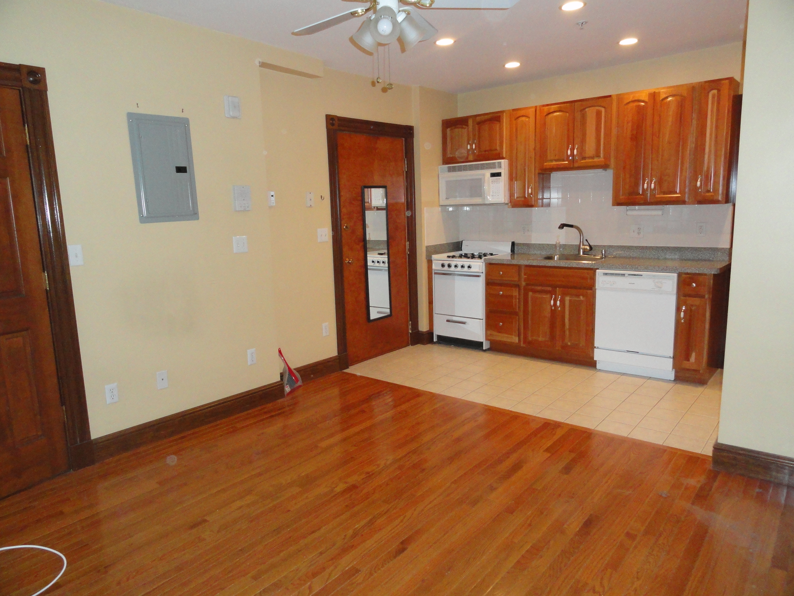 284 Shawmut Ave, South End